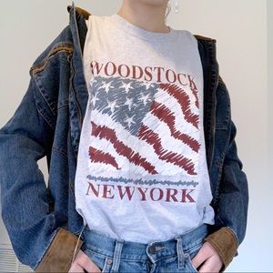 “Woodstock” 90’s graphic tee shirt